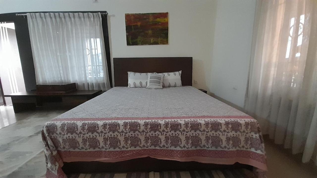 Sublime Homestay Bhubaneswar Buitenkant foto